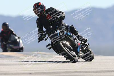 media/Oct-13-2025-Moto Forza (Mon) [[a66d839500]]/4-C Group/Session 4 (Turn 9)/